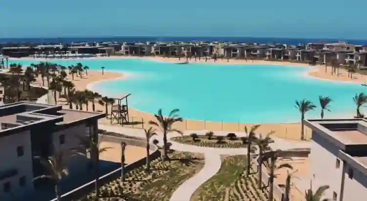 crystal north coast قرية كريستال