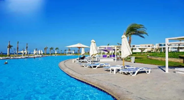 شاطيء مارسيليا بيتش 4 قرية مارسيليا بيتش 4 الساحل الشمالي