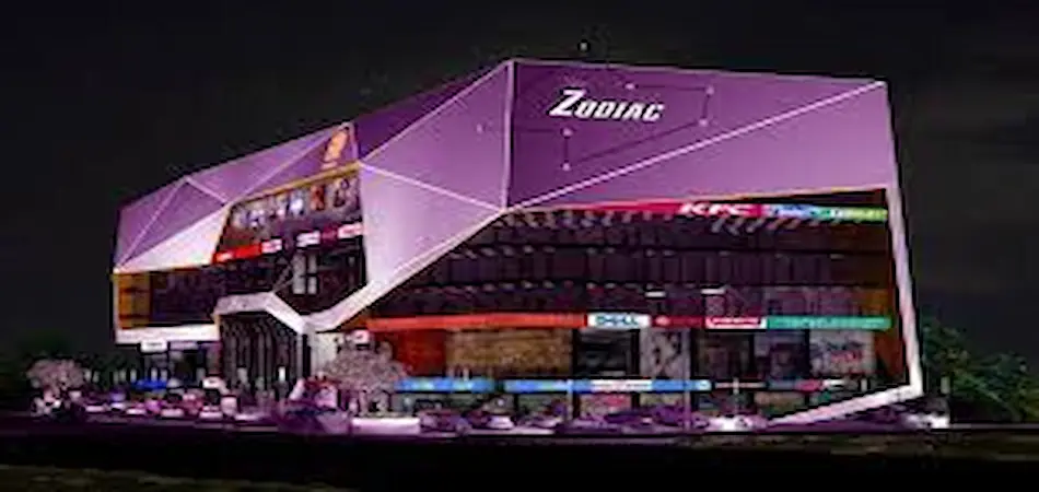 مول زودياك القاهرة الجديدة وحدتك التجارية بمقدم 25% 2 صورة ليلية لمول زودياك القاهرة الجديدة