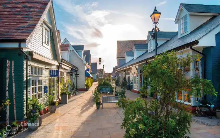 كمبوند اليفا ماونتن فيو المستقبل سيتي Compound Aliva مقدم 5% 9 منطقة Wonder Ville كمبوند اليفا ماونتن فيو تضم محلات تجارية وأماكن ترفيهية راقية لتجربة تسوق وترفيه متكاملة في المستقبل سيتي.